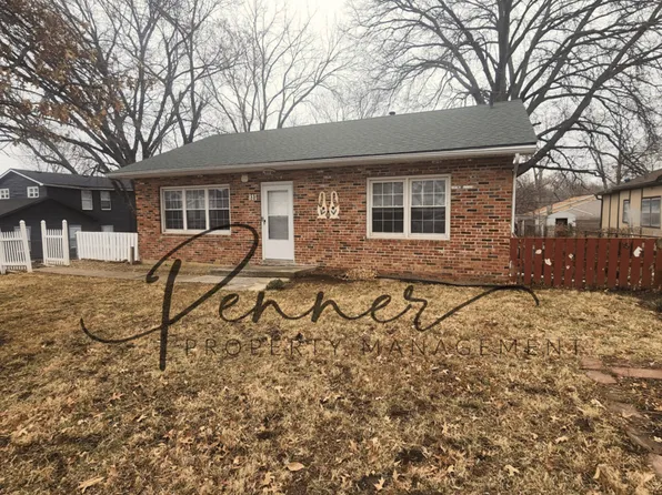 811 S Hardy Ave, Independence, MO 64053