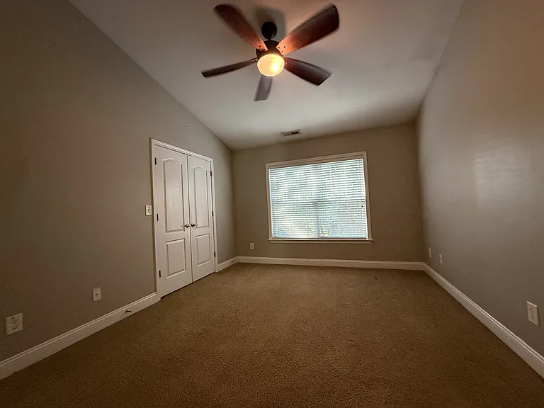 357 Hurston Cir — Photo 16