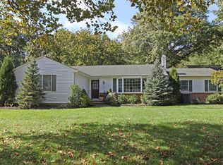 35 Winding Way, Little Silver, NJ 07739