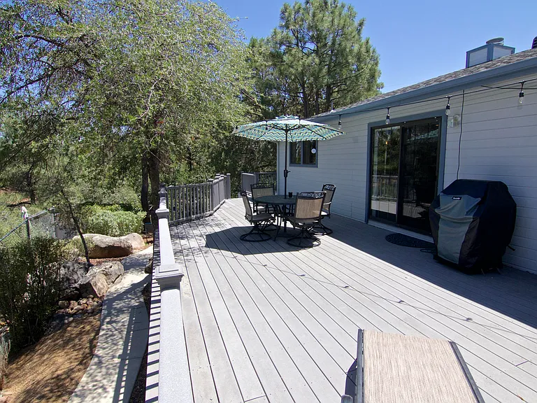 1444 Vista Rd — Photo 21