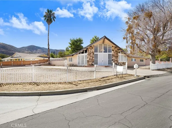 1130 W Ave S, Palmdale, CA 93551