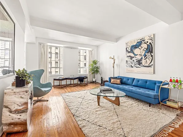 333 W 56th St APT 6F, New York, NY 10019