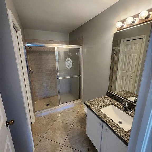 4126 SW 8th Pl — Photo 11