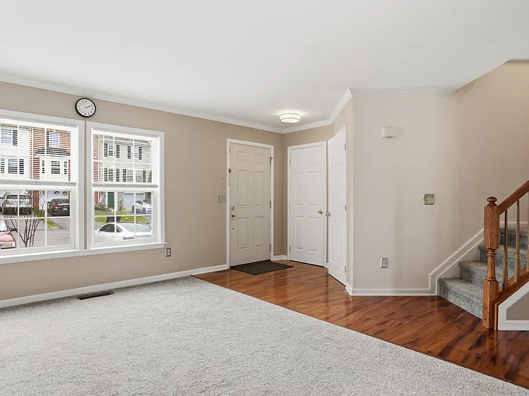 808 Marquette Dr — Photo 10
