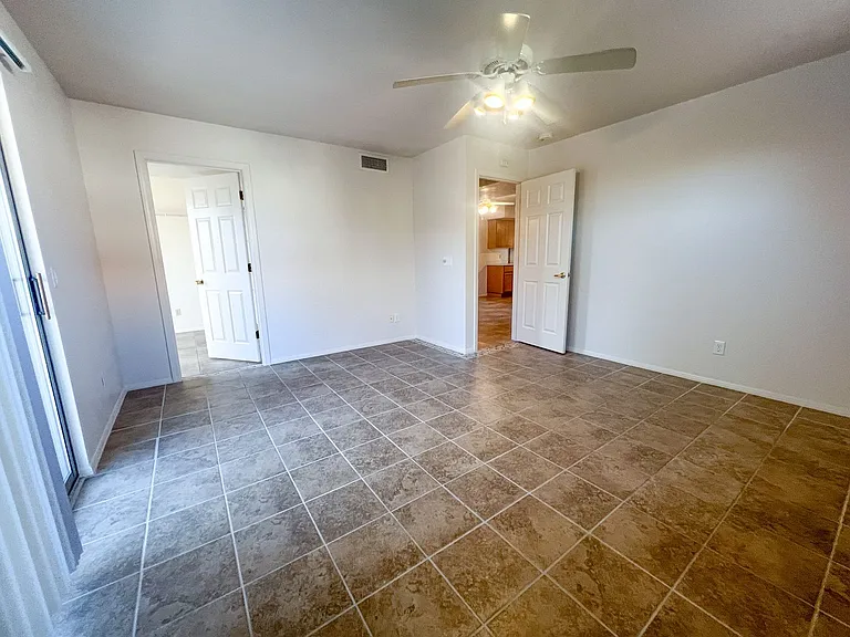 503 S Sawmill Gardens Dr — Photo 8