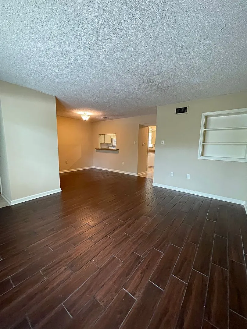 Tiger Bend - l1tbnd — Photo 1