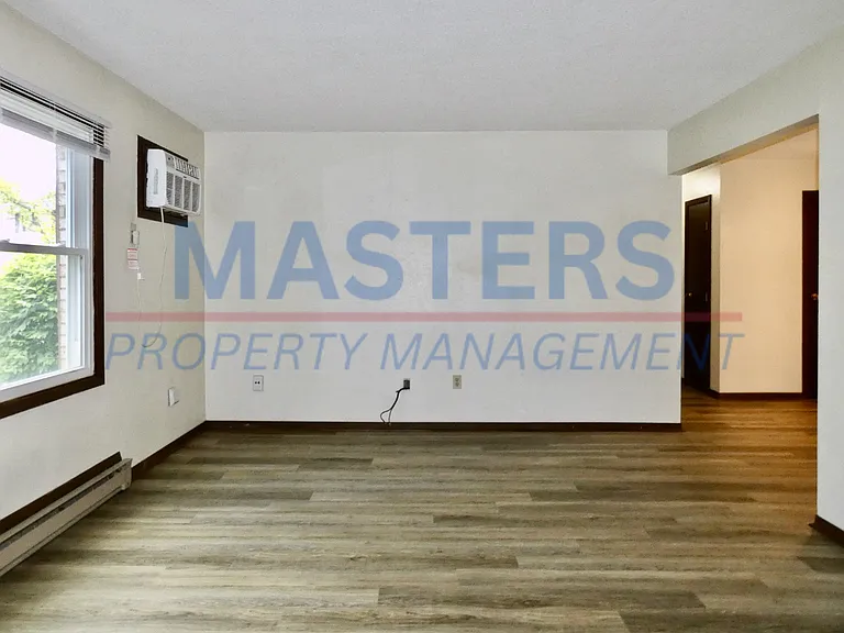 802 Three Meadows Dr — Photo 8