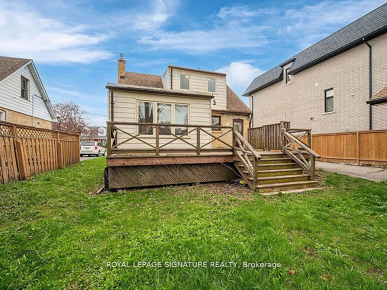 124 Homewood Ave — Photo 38