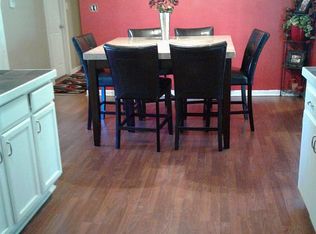 3005 NE Quincy St, Topeka, KS 66617