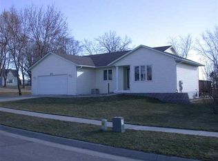 627 Samson St, Roland, IA 50236