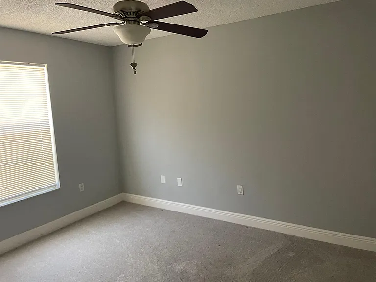 4782 Hamlets Grove Dr — Photo 16