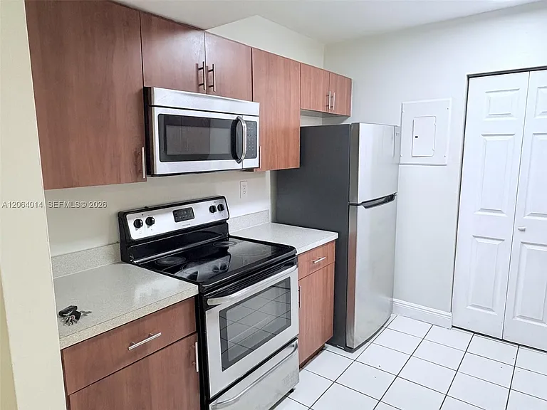 500 NW 114th Ave #101 — Photo 4