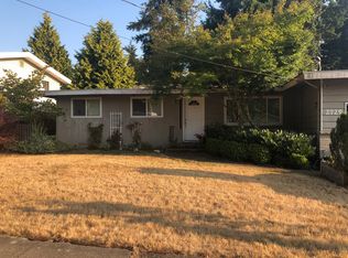2729 NE 24th St, Renton, WA 98056