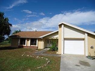 1st image of 607 Midiron Dr