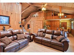 945 Deer Creek Rd, Boulder Creek, CA