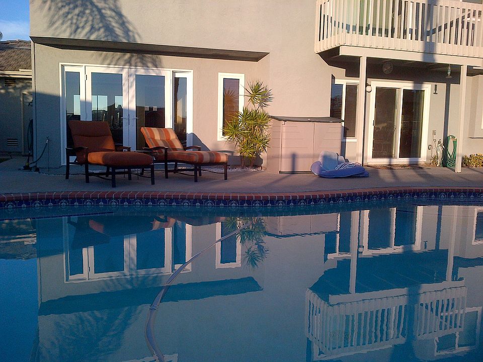 2nd image of 10766 Carillon Ct