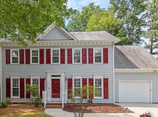 202 Silvercliff Trl, Cary, NC 27513