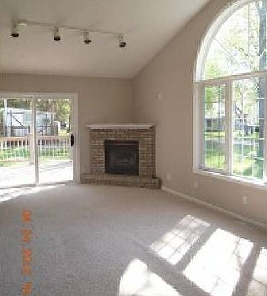 Living Room & Fireplace