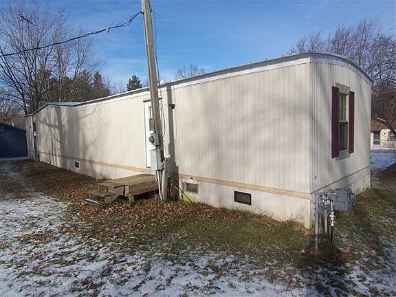 1124 Creek rd, Beaverton 48612 006