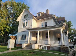 805 2nd Ave #10, Council Bluffs, IA 51501
