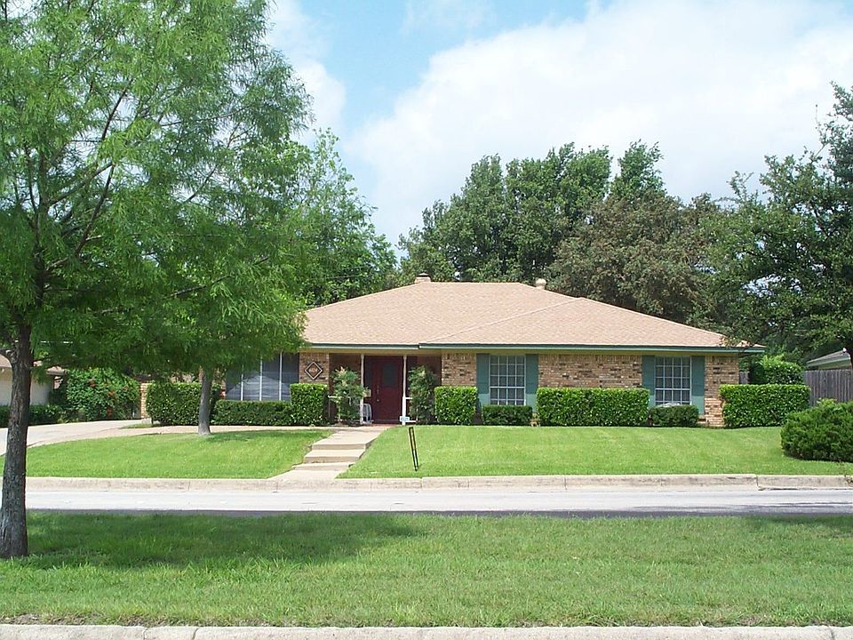 1st image of 6024 Woodway Dr