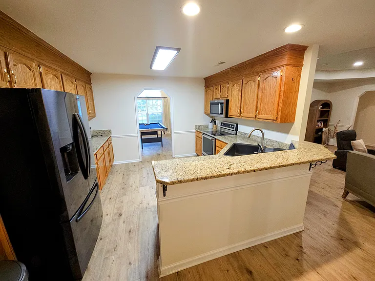 185 Lakewood Dr — Photo 10