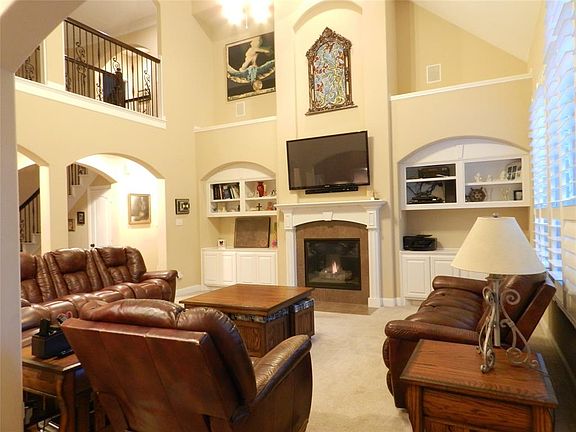 2nd image of 13610 Elm Shores Dr