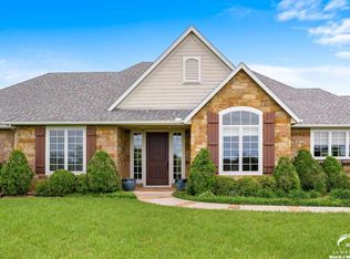 986 E 1167 Rd, Lawrence, KS 66047