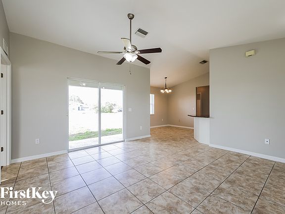 3rd image of 211 NW 28th Ter