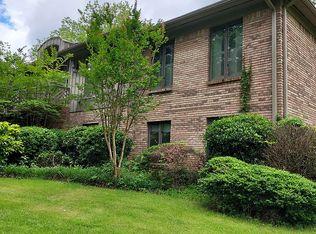 20 Cherry Ln, Centreville, AL 35042