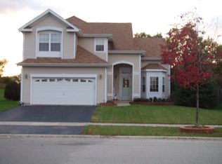 278 Wagonwood Rd, Round Lake, IL 60073