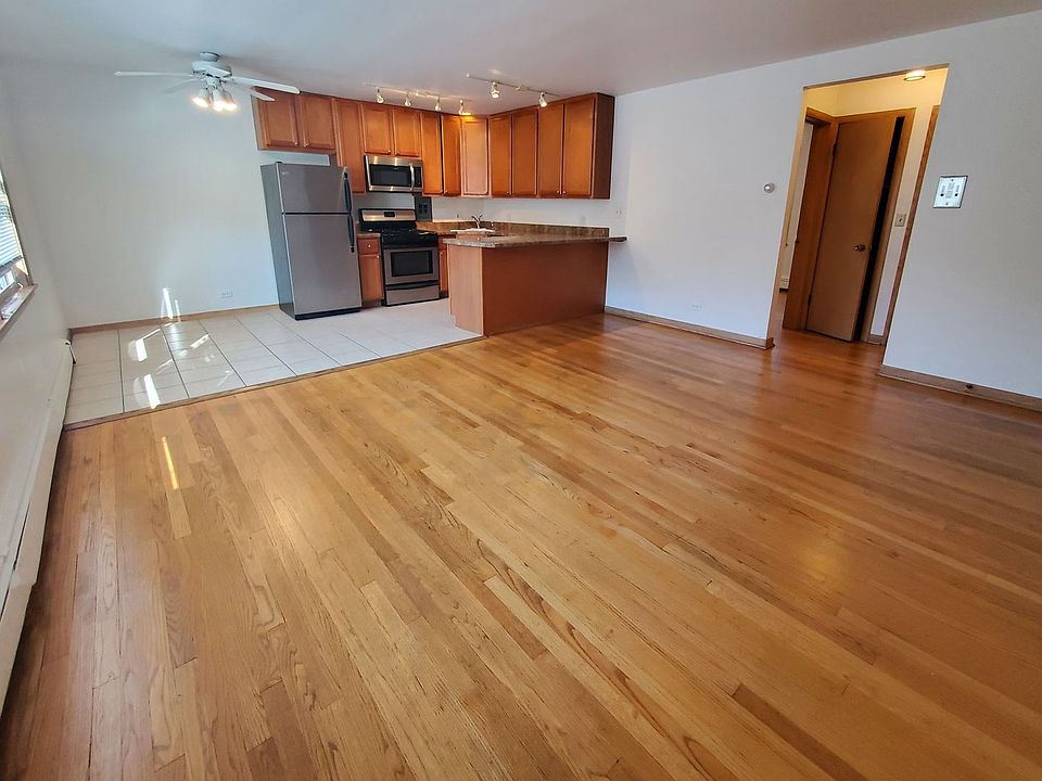 1st image of 4112 N Kedvale Ave APT 1W