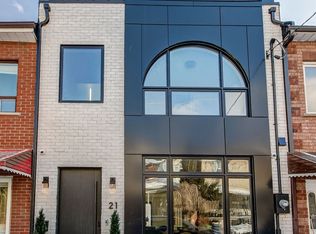 21 Foxley St, Toronto, ON M6J 1P9