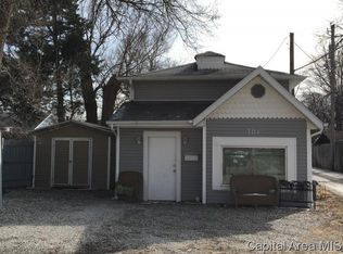 704 W Summitt Ave, Springfield, IL 62704