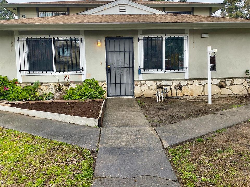 1st image of 1 La Pera Ct APT 1