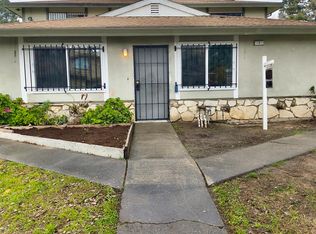 1 La Pera Ct APT 1, Sacramento, CA