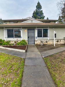 1 La Pera Ct APT 1, Sacramento, CA, 95823