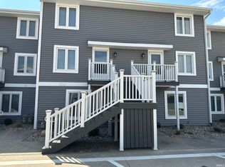 1725 Colonial Dr, Rochester, IN 46975