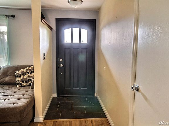 Entry with slate tile.