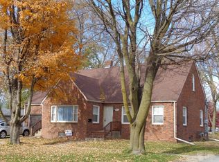 711 7th Ave, Grinnell, IA 50112