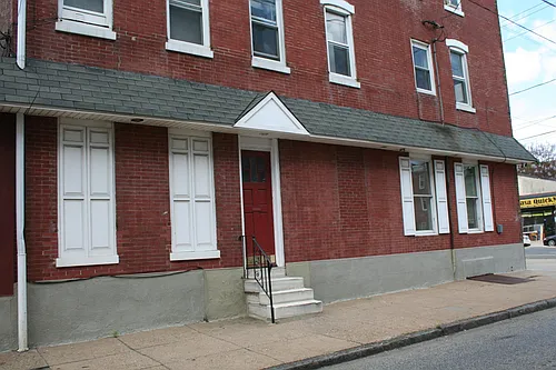 2418 E Allegheny Ave Photo 1
