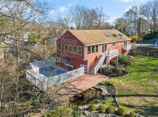 85 Ferdinand St, Melrose, MA 02176