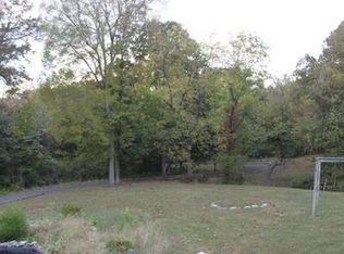 3241 Distillery Rd, Greenbrier, TN 37073