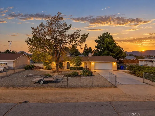 22272 Klickitat Ave, Apple Valley, CA 92307