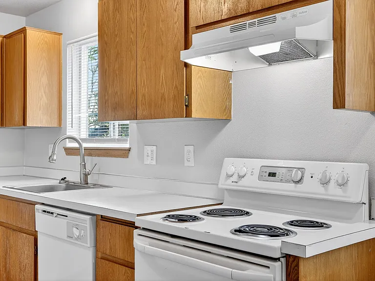 13024 SE Tessa St #7 — Photo 1
