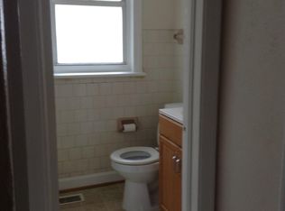 2400 Ambler Ave, Norfolk, VA 23513