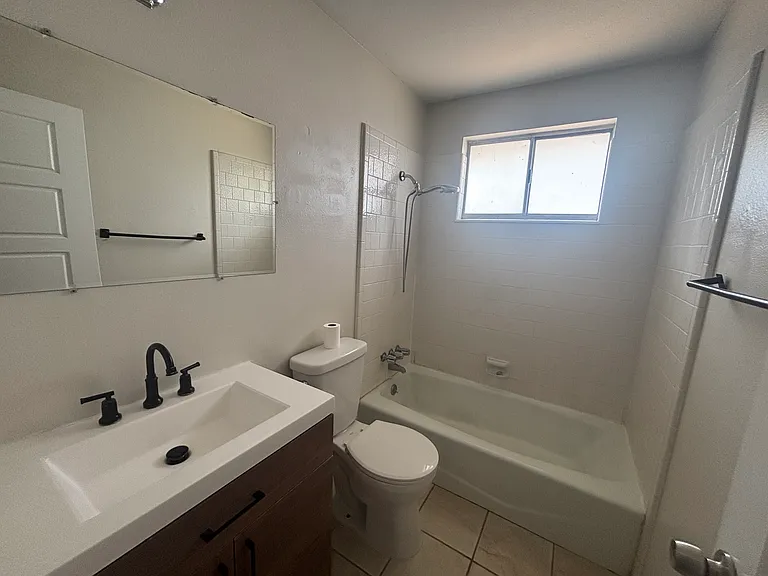 812 E Uintah Ave #2 — Photo 12