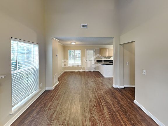 5th image of 2253 Joann Dr