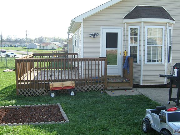 2nd image of 221 Cranklen Cir