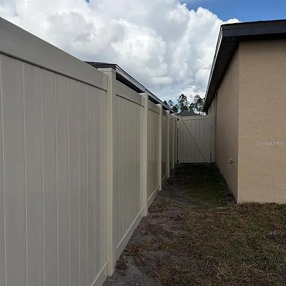 3185 Viceroy Ct — Photo 36